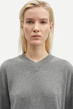 SABIRGITTE V-NECK SWEATER 15356
