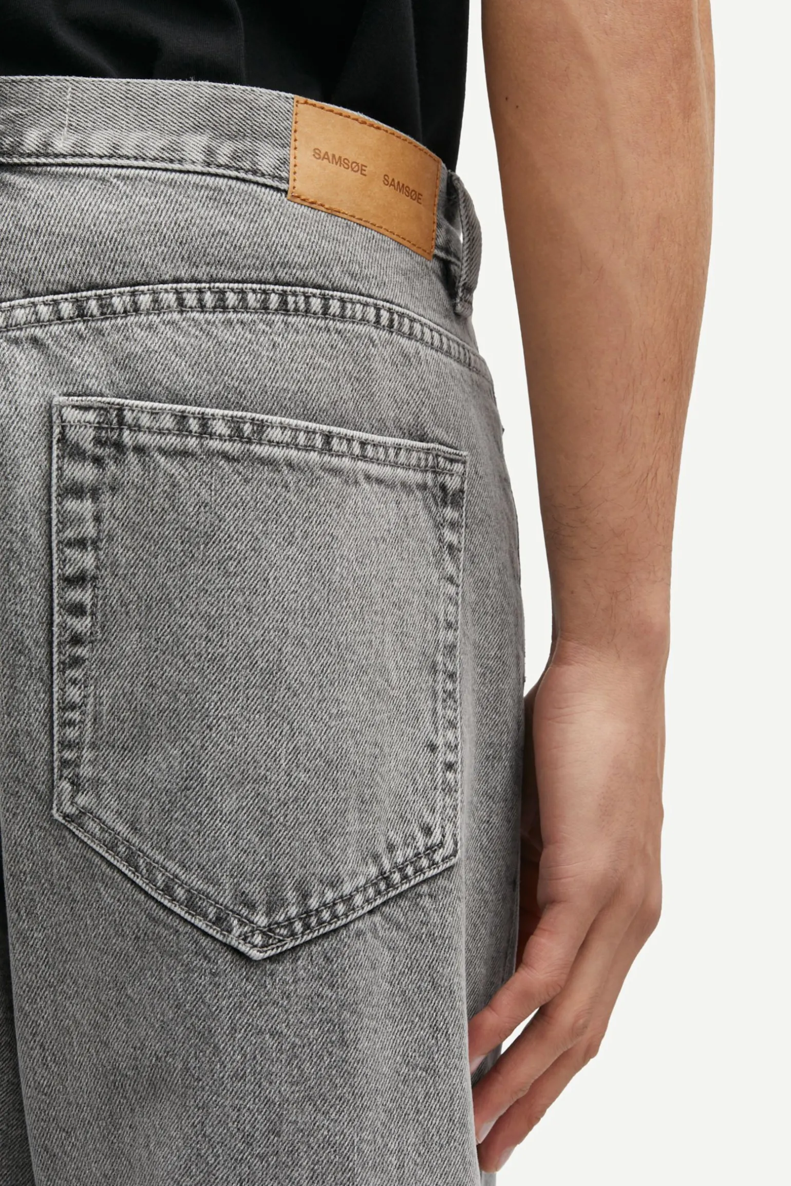 SAEDDIE JEANS 15440